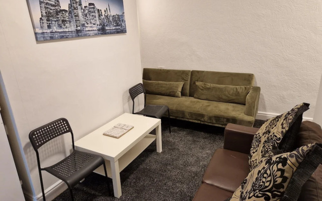 Birtley's Diamond 3 bed Apt, Sleeps 6 Guests