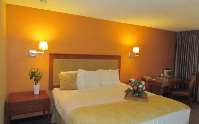 Travelodge by Wyndham Tucson Airport