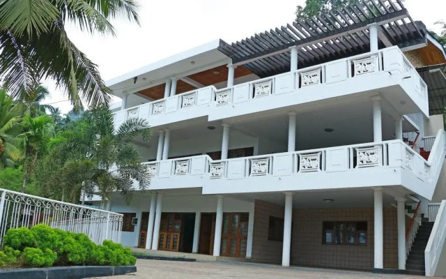 Peak View Holiday Resort
