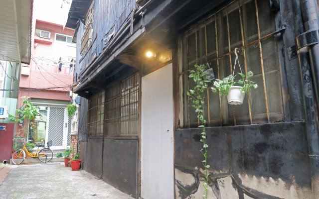 The Old House Chiayi B&B