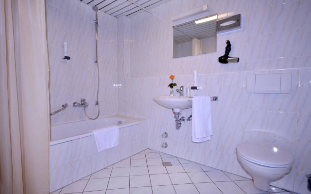 Alpha Hotel Garni