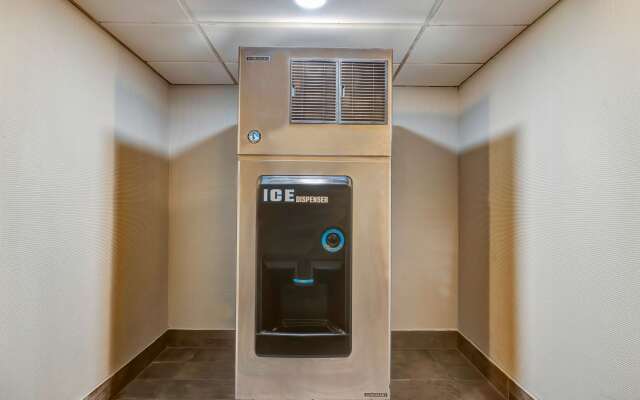 Motel 6 Arlington, Tx – Entertainment District