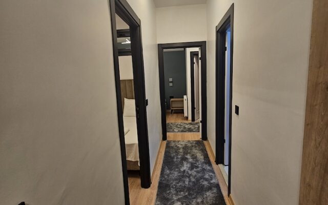 Mia Mia Suites Apart-Hotel