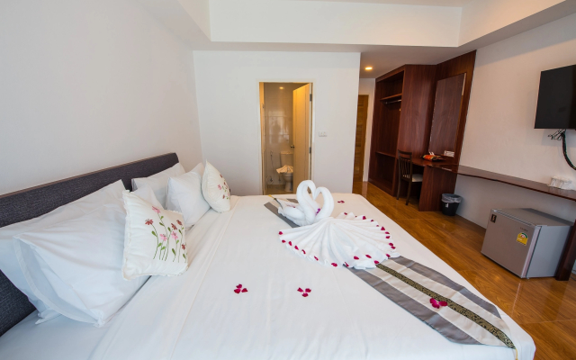 Royal Train Garden Resort