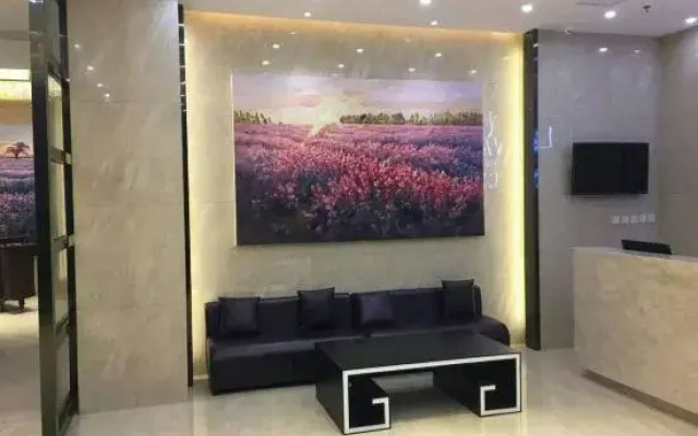 Lavande Hotel (Zhuanghe Xiangyang Road)