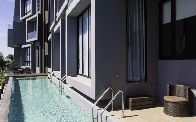 Kalm Bangsaen Hotel