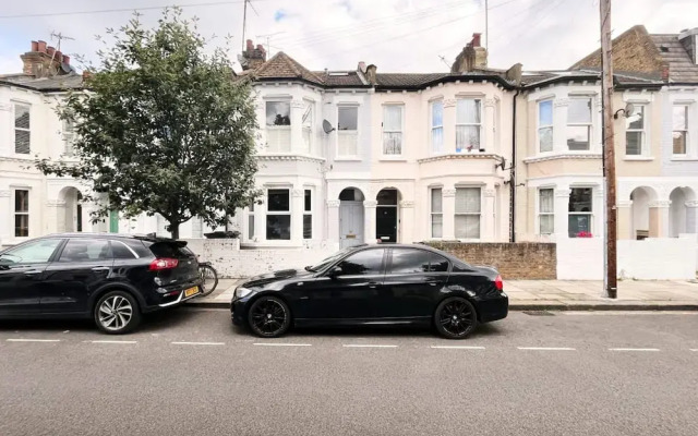 The Fulham Arms - Elegant 3bdr Flat With Terrace