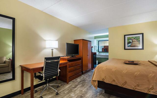 Quality Inn Airport - Southeast