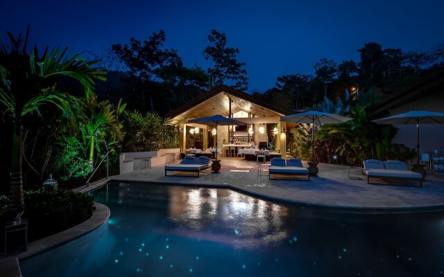 Golden Pineapple Villas