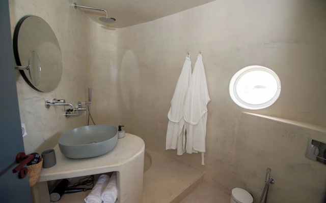 Atria Suites
