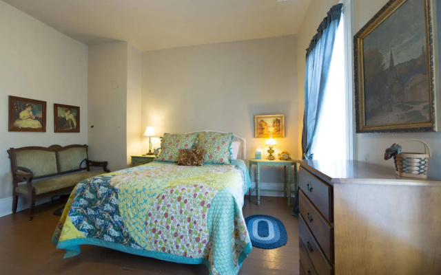 Grand Victorian Inn