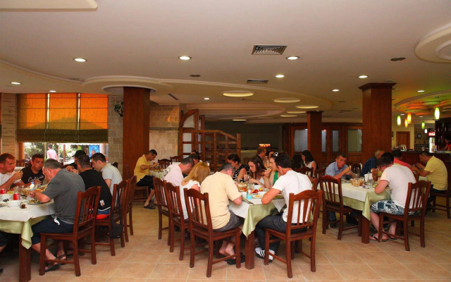 Hotel Oaz