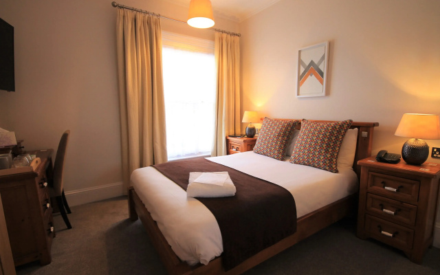 Andover House Hotel & Restaurant - Adults only