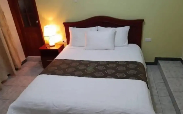 D Ruiz Hotel