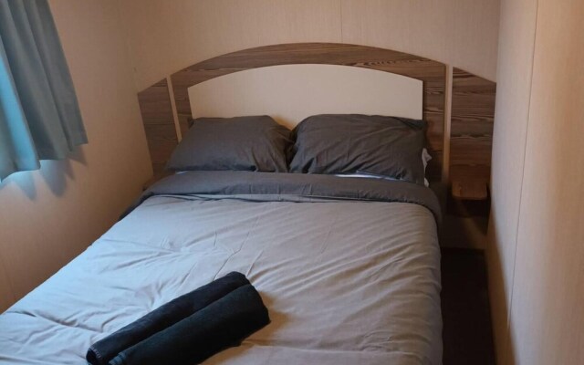 3 bed Static 12ft Caravan Home From Home Somerset