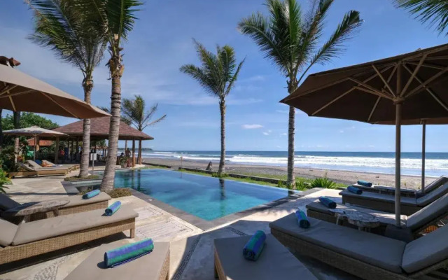Wide Sands Beach Retreat