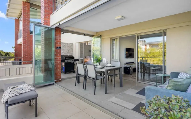 Mayfair Luxury 212