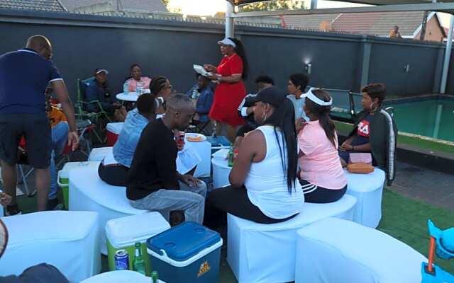 KwaZikode Bed & Breakfast