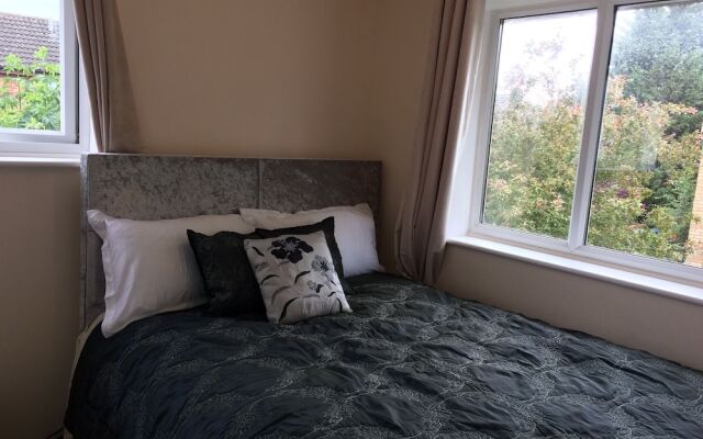 Thomson Lodge 1-Bedroom Flat