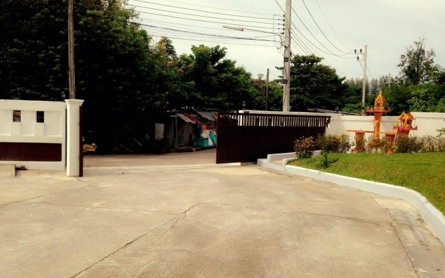 Siray House