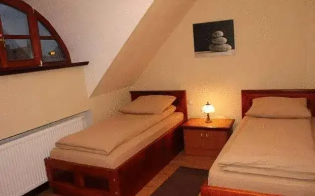 Hotelik City