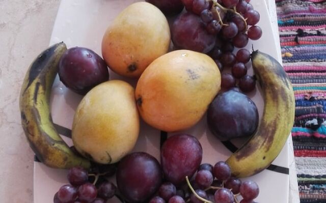 Pyramids Overlook Inn