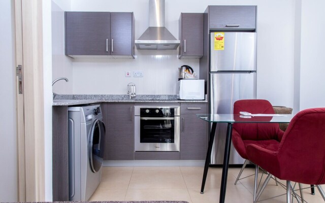 Prime Luxurious Suite Apartment