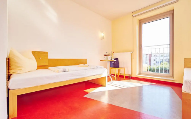 DJH Jugendgästehaus JBB Bielefeld - Hostel