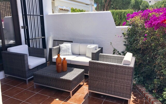 2-Bedrooms Apartment Puerto Banus-Beach