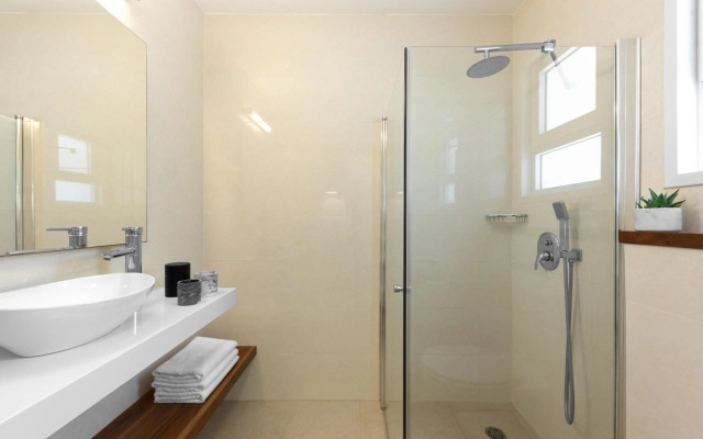 Ein Gedi Kibbutz Hotel