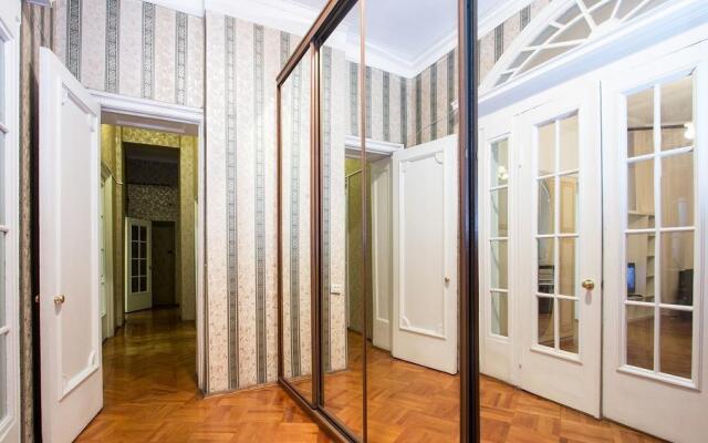 ApartLux Mayakovskaya Deluxe