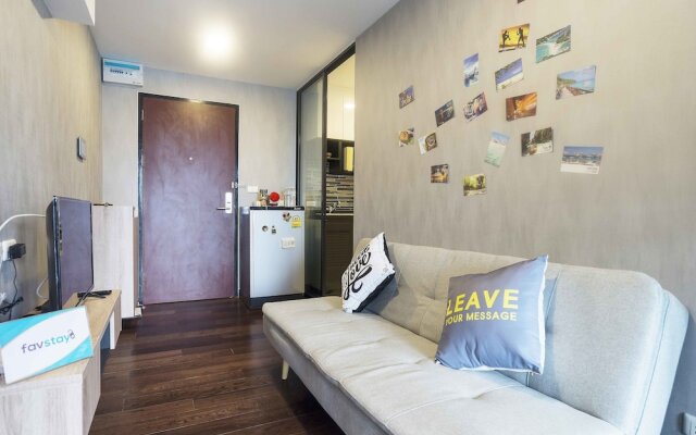 Bangkok Feliz Sathorn-Taksin By Favstay