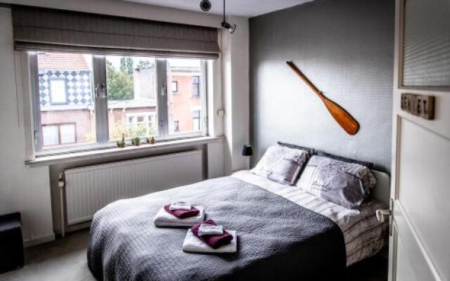 B&B 1 Uit De 100