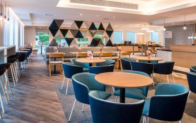 Holiday Inn Express Oxford-Kassam Stadium by IHG