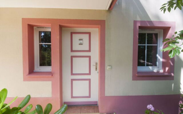 Domaine Golf Resort 13238