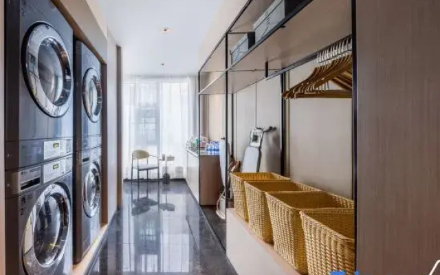 Atour Hotel Nyingchi Bayi Nanyue Avenue