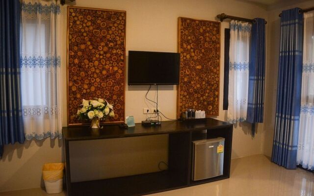 Phu Chom Mork Resort