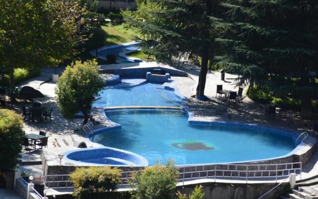 Hotel Apple Valley Resorts