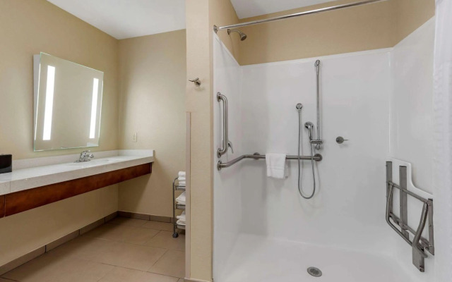 Comfort Suites Dry Ridge