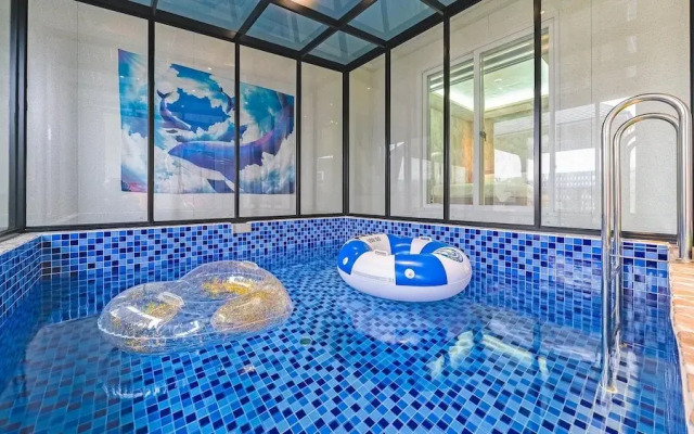 Chuncheon Poolhouse Epop
