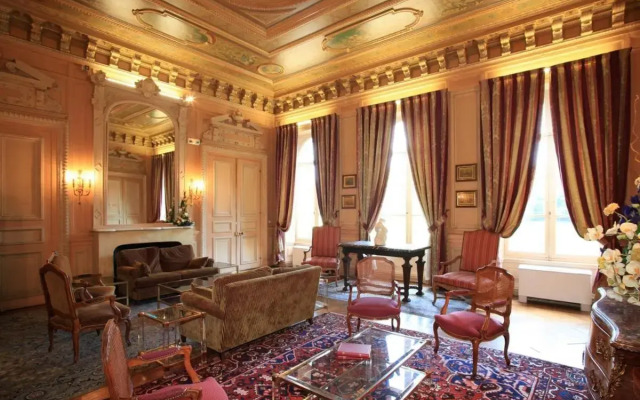 Chateau de La Motte Fénelon