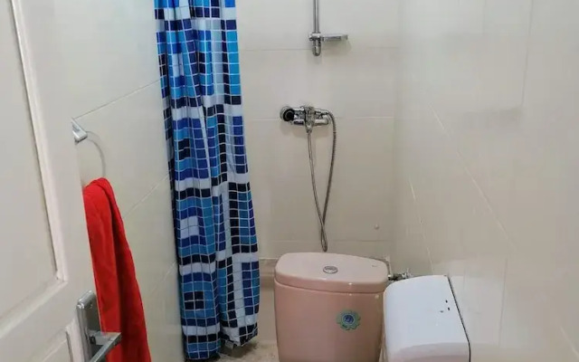 Cozy White House - Hostel
