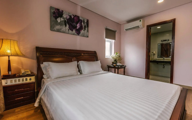 Kin Hotel Thai Van Lung