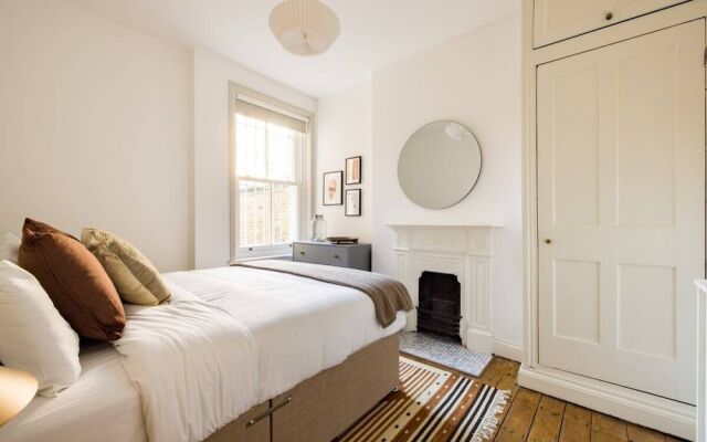 The Fulham Bolthole - Beckoning 2bdr Flat With Garden