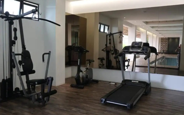 Zen66 Roxy Serviced Apartment