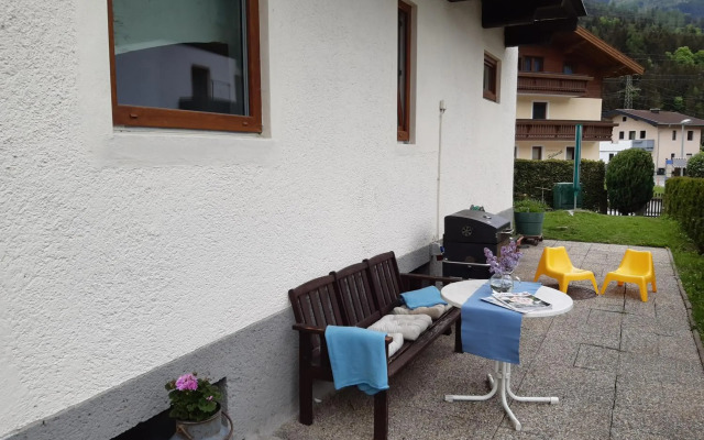 Haus Putzas Appartment