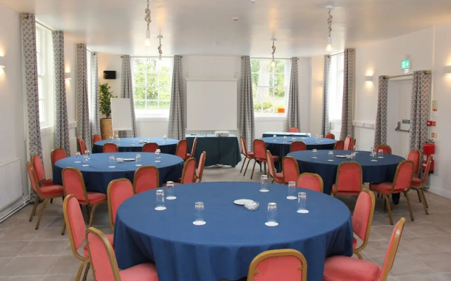 Oriel Hotel