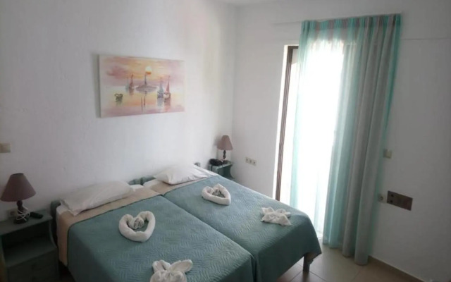 Paloma Garden-Corina Hotel