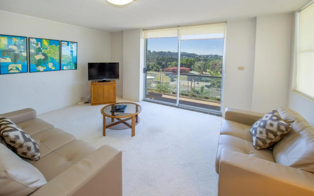 Tradewinds Apartments