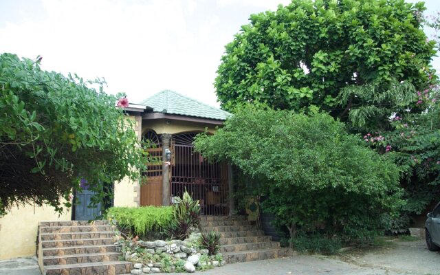 One32 Guest House